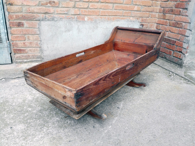 cuna balancin bebe madera desgastada 34.5-49x77-100-110x21-50.5 1u